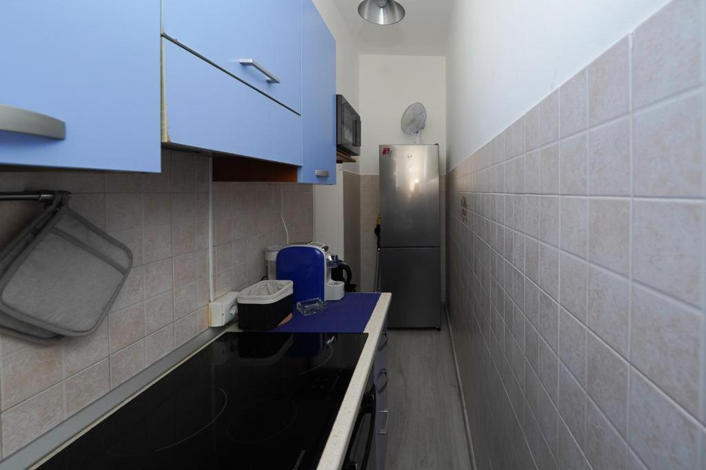 My Viktory Apartment Novara Bagian luar foto